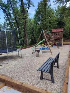 Auberge des Espérels Rez de maison avec Jardin - Figanières