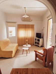 Saronic Studios