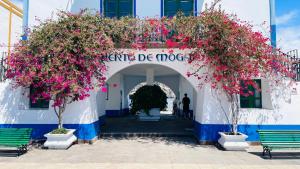 Casa Solaris at Anfi Beach with Private Terrace, Pool & Netflix