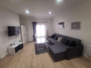 Smart house airport CDG, Astérix - 3hvězdičkové hotely ve městě Louvres