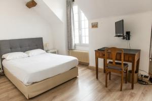 Hotels Le Relais Des Templiers : photos des chambres