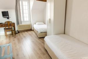 Hotels Le Relais Des Templiers : photos des chambres