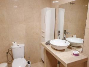 Magnifique logement A avec vue sur mer et piscine, jacuzzi, chauffés, chauffe payant