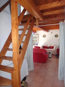 Maisons de vacances THE BARN, MAISON, PISCINE PRIVATIVE, CALME, WIFI : Maison 3 Chambres