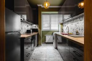 Eagles Bridge - 1BD Flat with Desk by Flat Mаnager