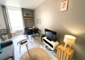 Appartements La Comedie - Poitiers Centre - La Conciergerie. : photos des chambres
