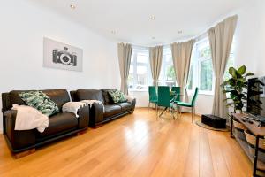 Hendon Escape Luxury Apartment with En-suite Bath