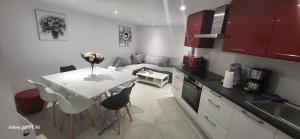 Maisons de vacances maison calme et spacieuse : photos des chambres