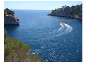 Appartements Les Calanques - Clim et Jacuzzi : photos des chambres