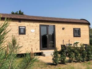 Family Woodlodge High Chaparral