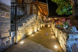 Къща за приятели Недкови