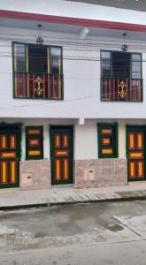 Hospedaje Hermanos Cardona