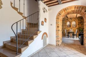 Le Volte ( Matrimoniale esclusiva più divani letto)