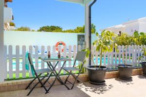 Villa Siroi, Puerto Del Carmen, heated pool, 10mn from the sea