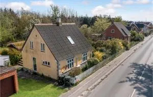 2 Bedroom Pet Friendly Home In Samsø - Onsbjerg