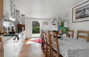 2 Bedroom Pet Friendly Home In Samsø