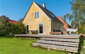 2 Bedroom Pet Friendly Home In Samsø