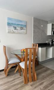 Elegante Suite en la República del Salvador Quito