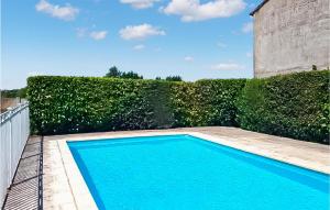 Maisons de vacances Stunning Home In Saussignac With Outdoor Swimming Pool, Wifi And 3 Bedrooms : photos des chambres