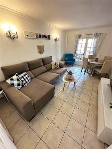 Bungavilla House in La Isla