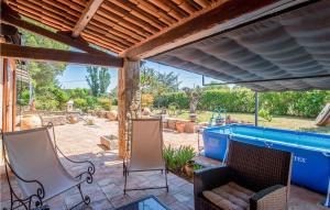 Maisons de vacances Gorgeous Home In Vidauban With 3 Bedrooms : photos des chambres