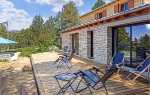 Maisons de vacances Amazing home in Bdoin with WiFi and 5 Bedrooms : photos des chambres