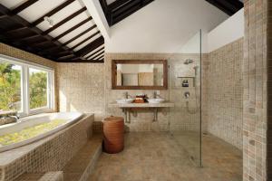 Villa Swarna by Nakula