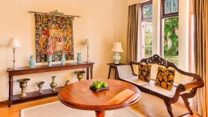 Mandira Dickoya by HPL