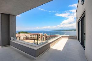 Luxury Penthouse Mia with panoramic sea view