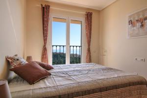 Precioso bungalow con piscina - MASCARAT