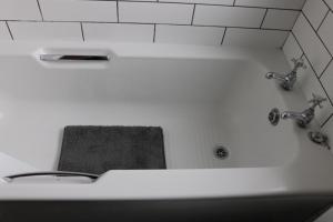 Charming 2 Bed House - Family Friendly