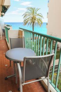 Hotels Princess Et Richmond :  Chambre Double ou Lits Jumeaux avec Balcon - Vue Latérale sur Mer