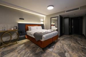 Hotel Kurucesme Business