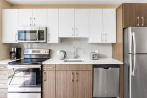 Somerville Studio w Gym WD nr Green Line BOS-702