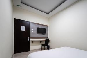 Phòng Tiêu Chuẩn Giường Đôi (Standard Double Room)