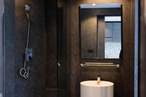 Tropics Kamala Pool View Residence CTG B704