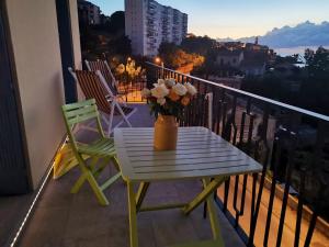 Appartements Appartement d'une chambre a Bastia a 100 m de la plage avec vue sur la mer terrasse et wifi : photos des chambres