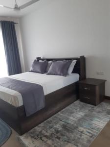 Lux Suites 3 Bedroom Sultan Palace Town House