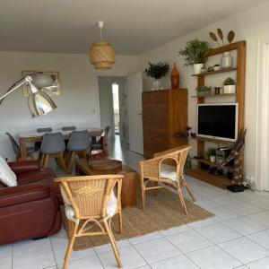 Appartements Les Salinieres : photos des chambres