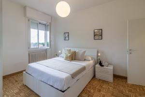 GuestHost - Fiera di Ferrara Huge Apartment x7!