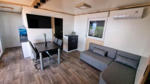 Luxury Mobile Homes - Adria Superior