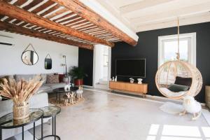 Villas Superbe Mas contemporain au pied du Luberon : photos des chambres