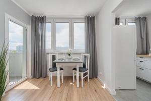 Pet-Friendly Apartment Studzienna by Renters