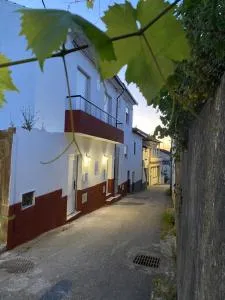 CASA DA `VÓ MICAS - 科尔武河畔米兰达