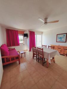 Apartamentos Mar Bella