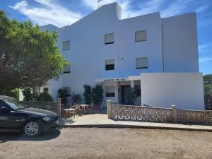 Apartamentos Mar Bella - Cala Llena
