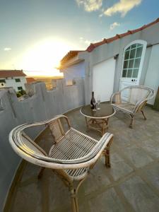 NO CEU - A fully private flat in the sky with Ocean view