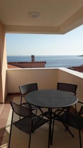 Apartment in Rogoznica with sea view, balcony, air conditioning, WiFi 5172-6