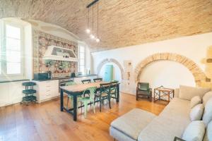 Archi di Castello, Storia e Design 3Br-WiFi-AC img2