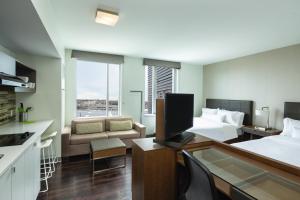 Studio Suite with Two Queen Beds room in Element Boston Seaport District